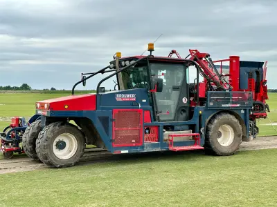 Fresh-cut turf proof from a family-run farm that customers can count on.