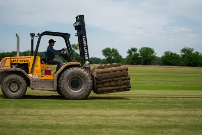 Healthy turf, clean harvests, and delivery-ready grass for better first impressions.